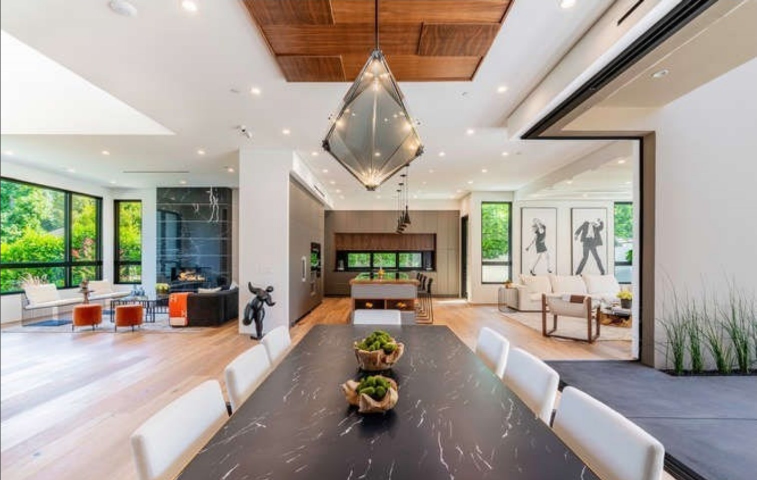 Dining room under a wood-slat ceiling